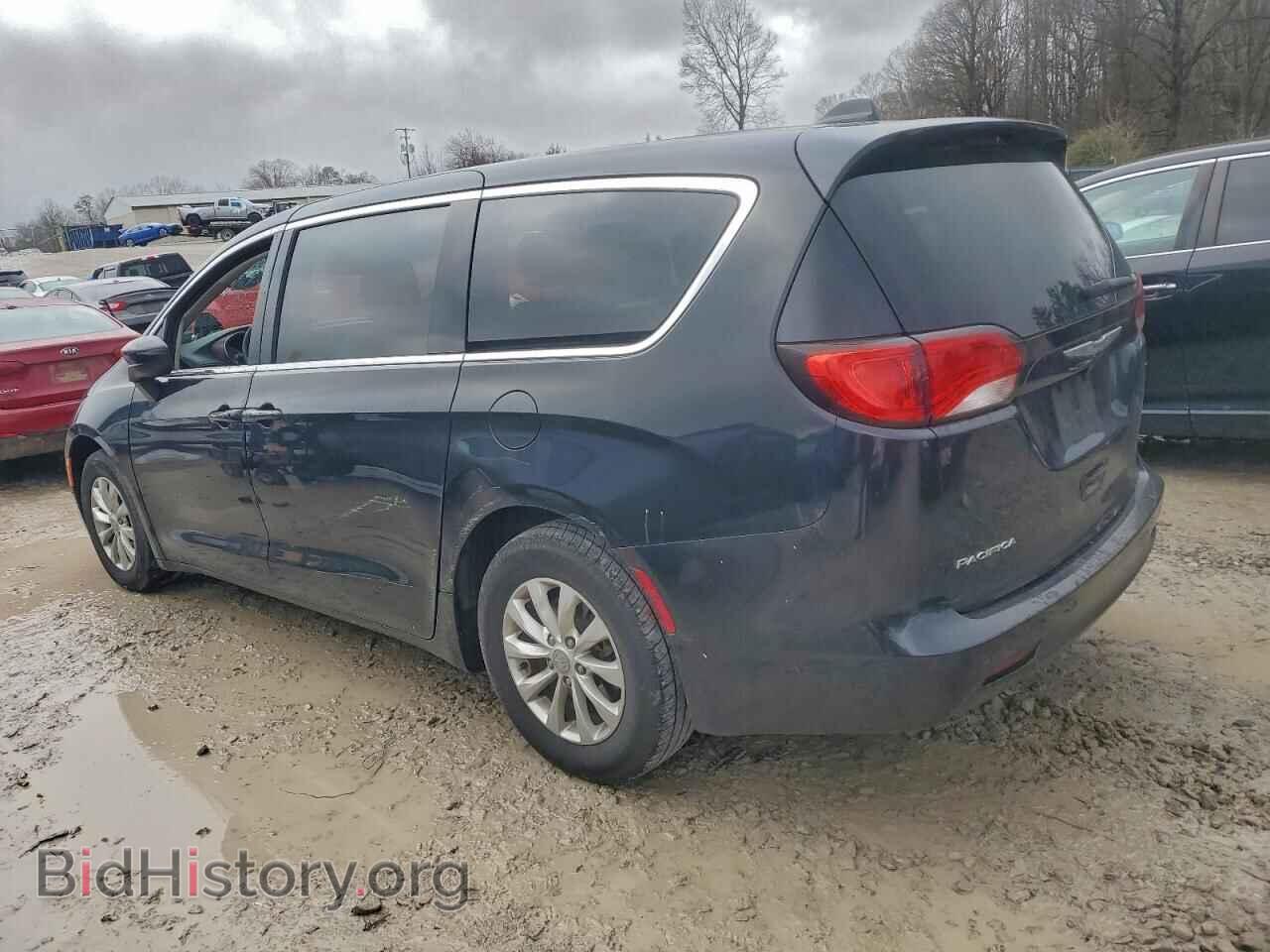 2017 CHRYSLER PACIFICA - VIN: 2C4RC1DG3HR511313 - Фото 2