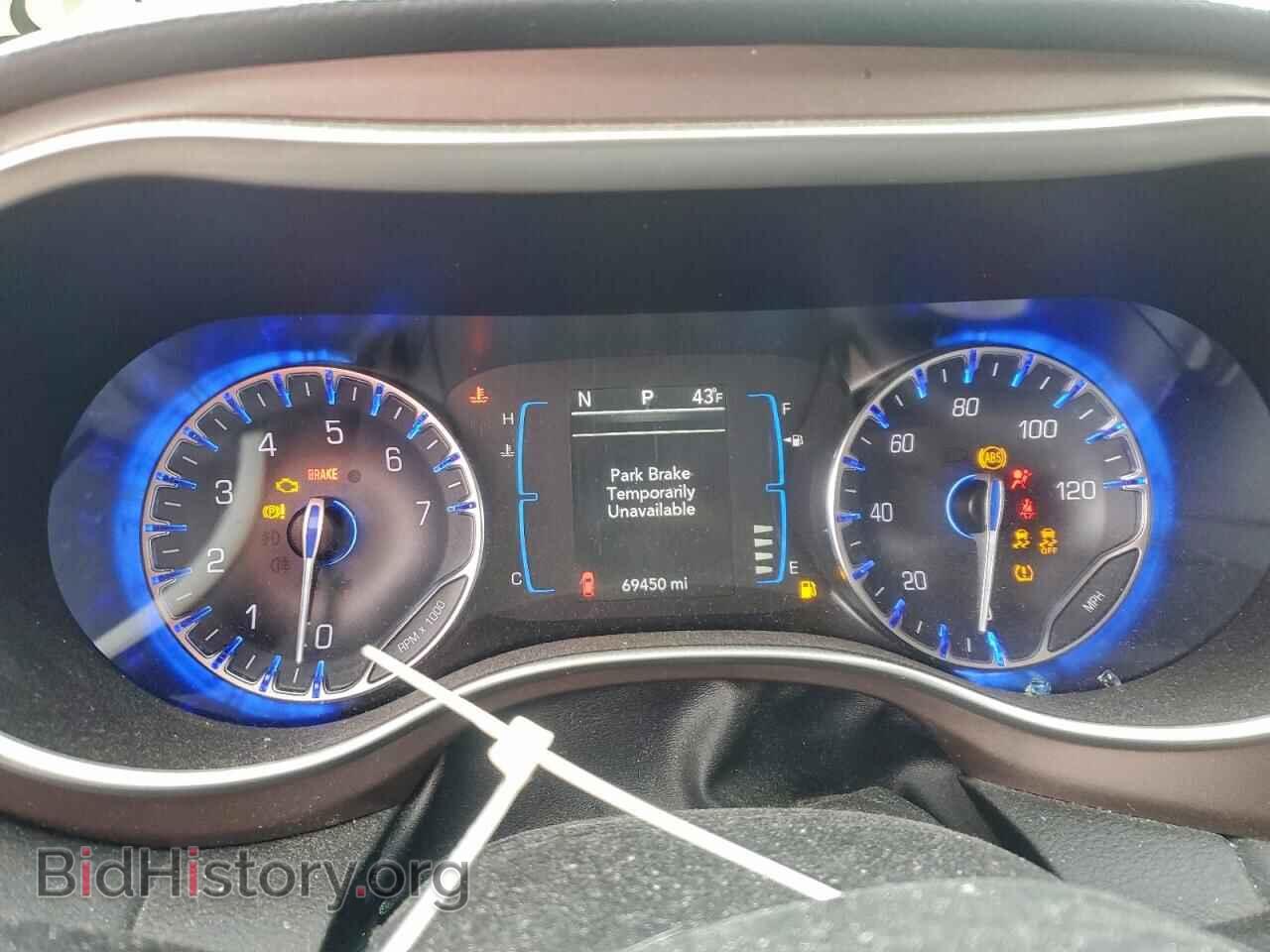 2017 CHRYSLER PACIFICA - VIN: 2C4RC1DG3HR511313 - Фото 9
