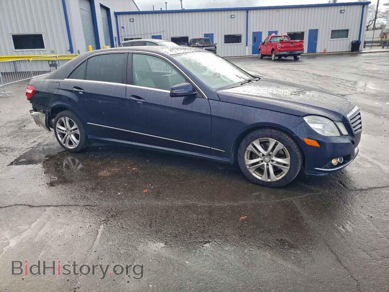 2011 MERCEDES-BENZ E-CLASS - VIN: WDDHF8HB3BA306599 - Photo 4
