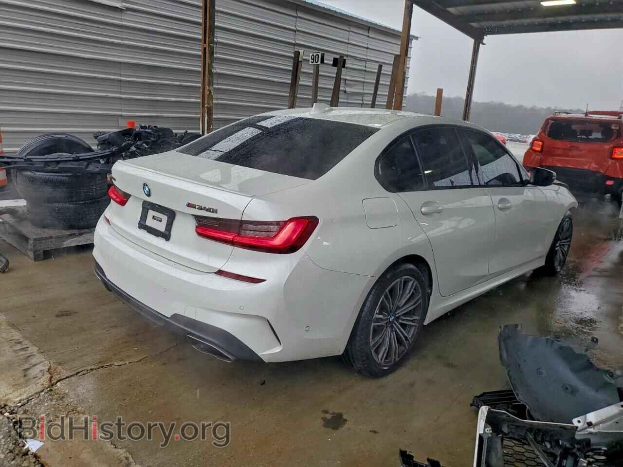 2021 BMW M3 - VIN: 3MW5U9J09M8B61873 - Фото 3