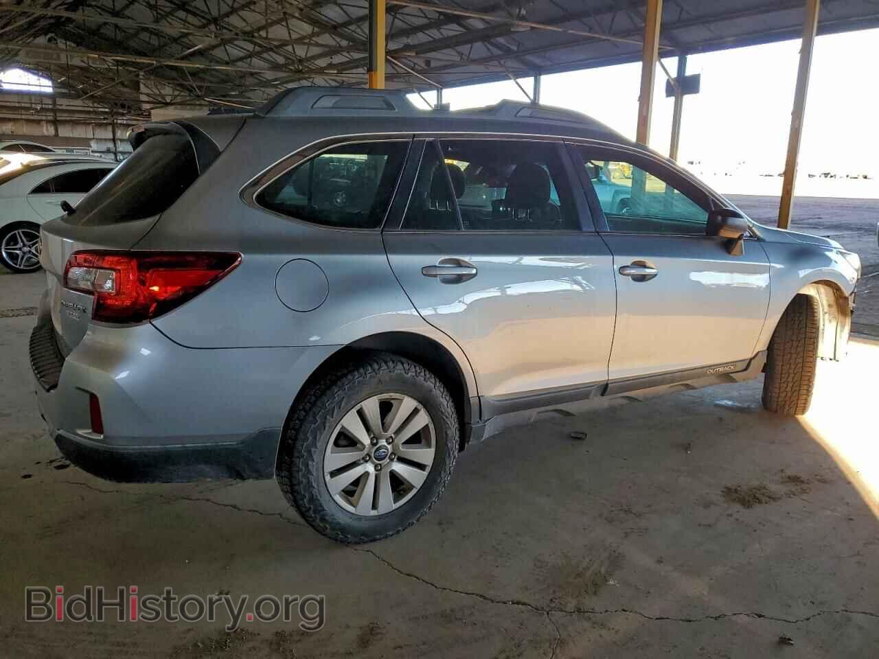 2017 SUBARU OUTBACK - VIN: 4S4BSAAC0H3357332 - Фото 3