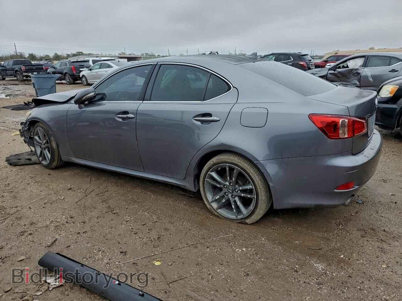2012 LEXUS IS - VIN: JTHBF5C22C5158895 - Photo 2