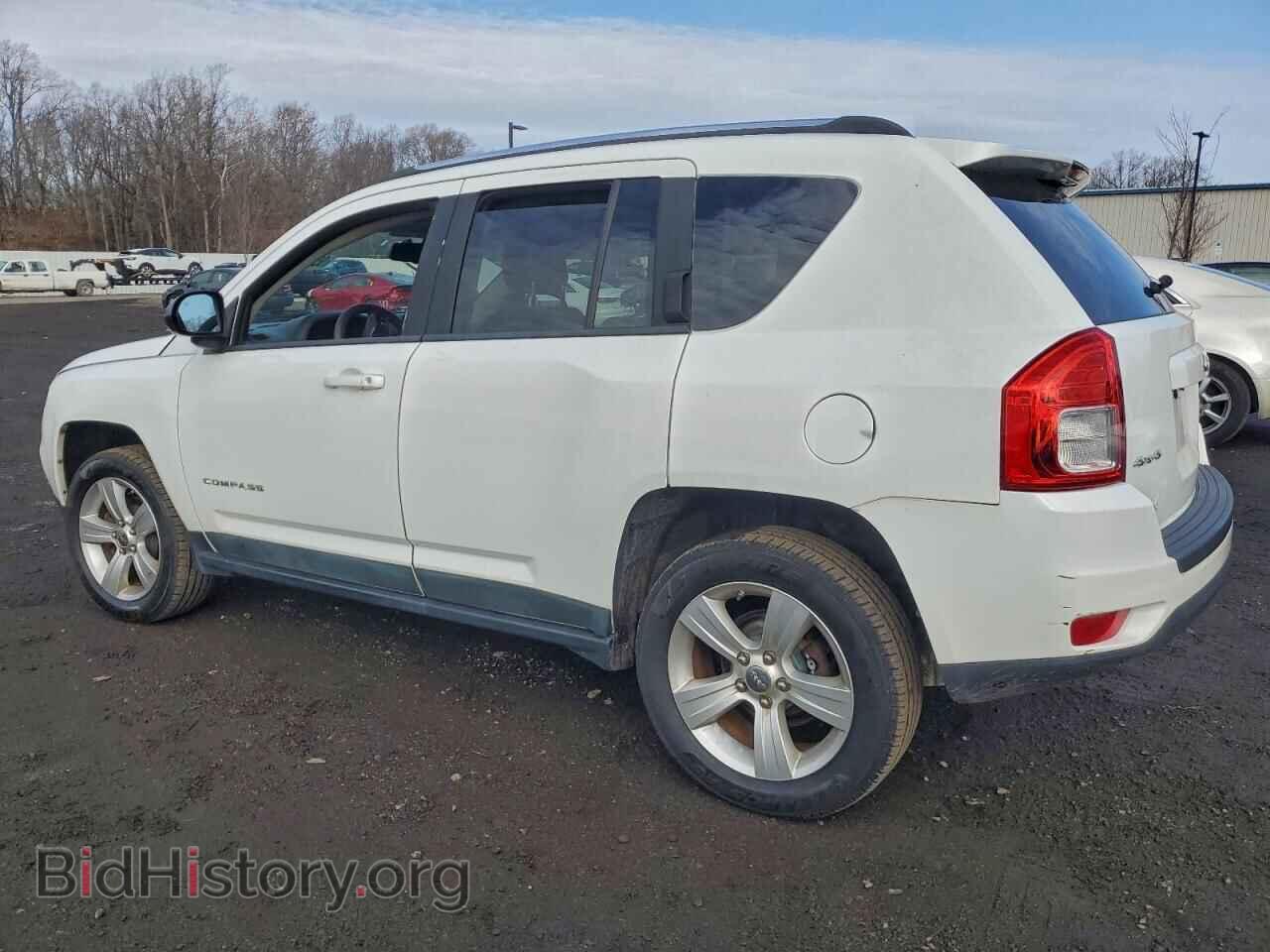 2011 JEEP COMPASS - VIN: 1J4NF1FB5BD280023 - Фото 2