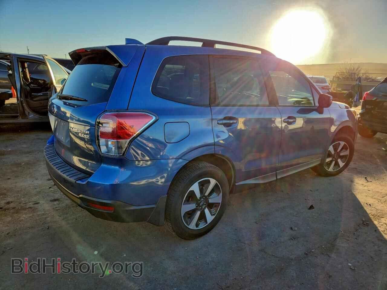 2017 SUBARU FORESTER - VIN: JF2SJAEC3HH439402 - Фото 3