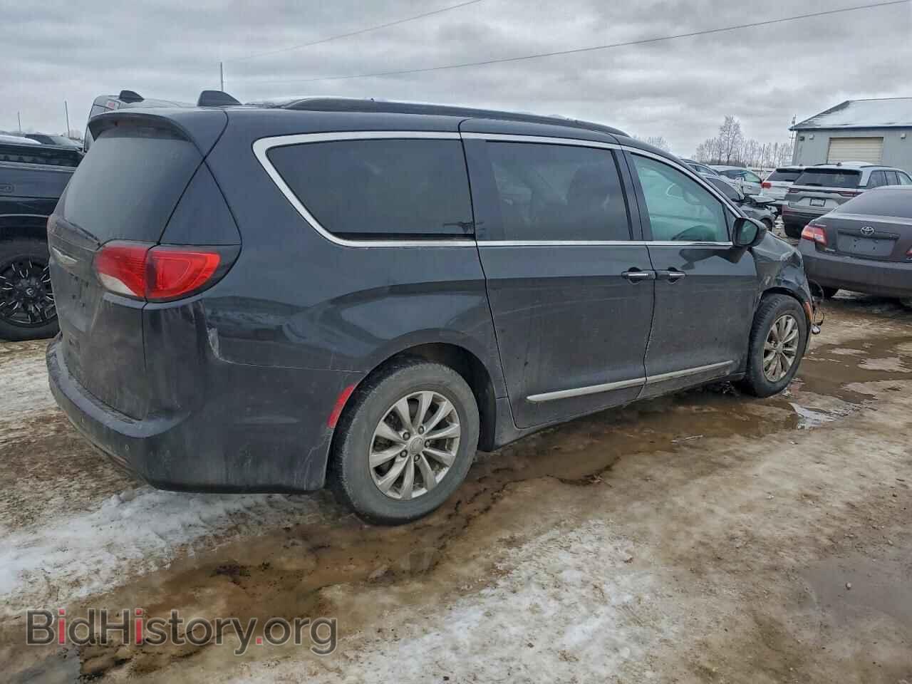 2017 CHRYSLER PACIFICA - VIN: 2C4RC1BG7HR565832 - Photo 3