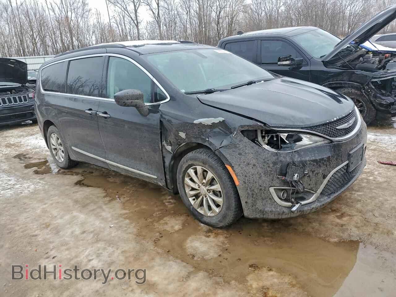 2017 CHRYSLER PACIFICA - VIN: 2C4RC1BG7HR565832 - Photo 4