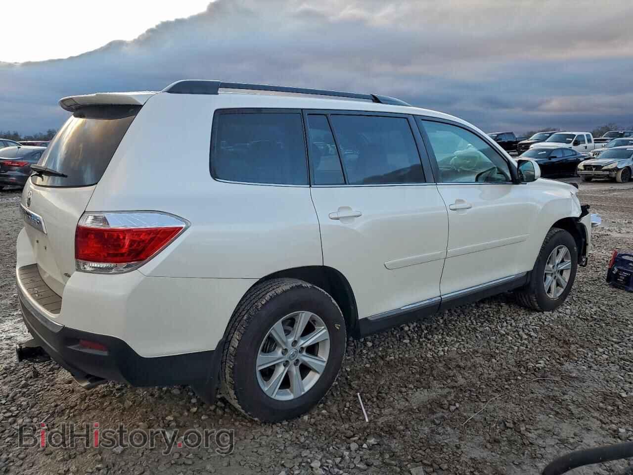 2013 TOYOTA HIGHLANDER - VIN: 5TDBK3EH2DS270532 - Фото 3