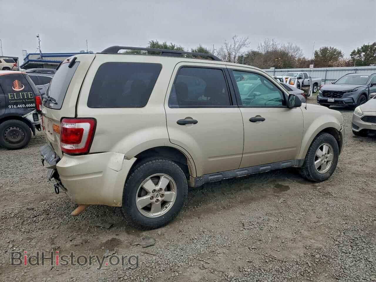 2011 FORD ESCAPE - VIN: 1FMCU9D70BKC38253 - Фото 3