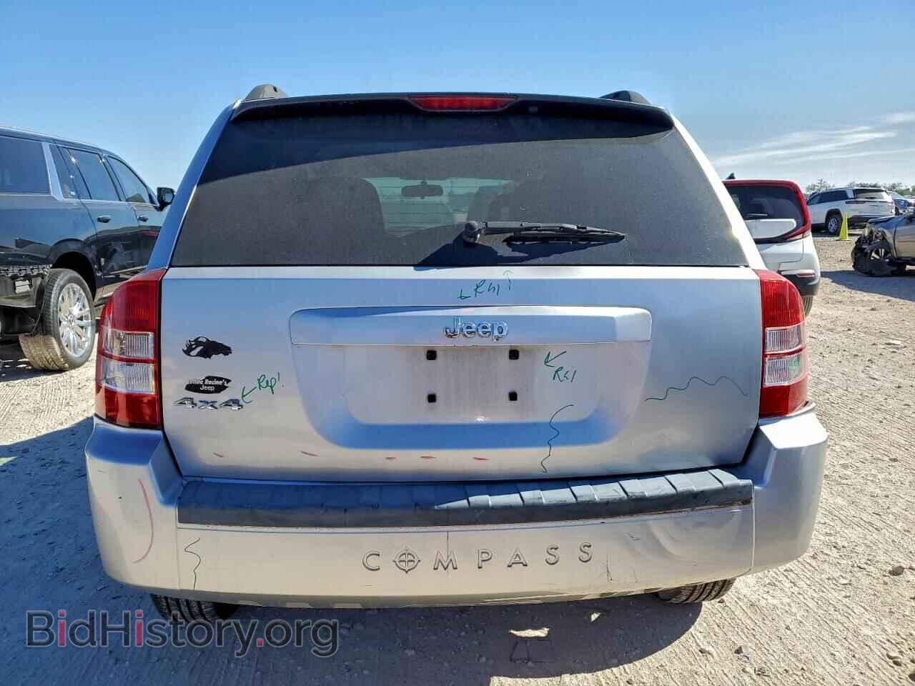 2007 JEEP COMPASS - VIN: 1J8FF47W27D422812 - Photo 6