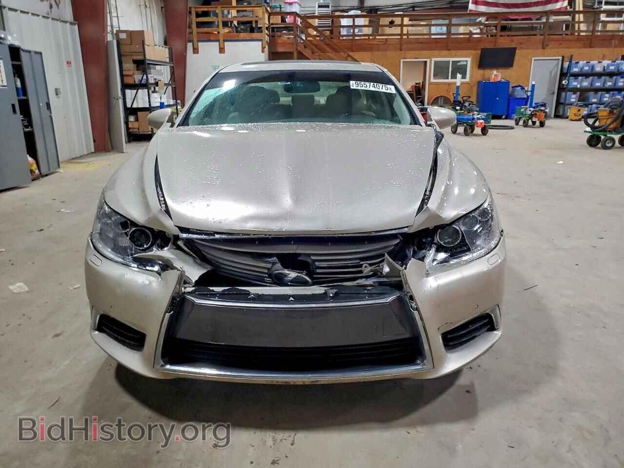 2014 LEXUS LS460 - VIN: JTHBL5EF4E5130138 - Photo 5