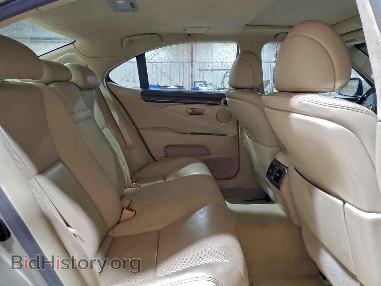 2014 LEXUS LS460 - VIN: JTHBL5EF4E5130138 - Photo 10