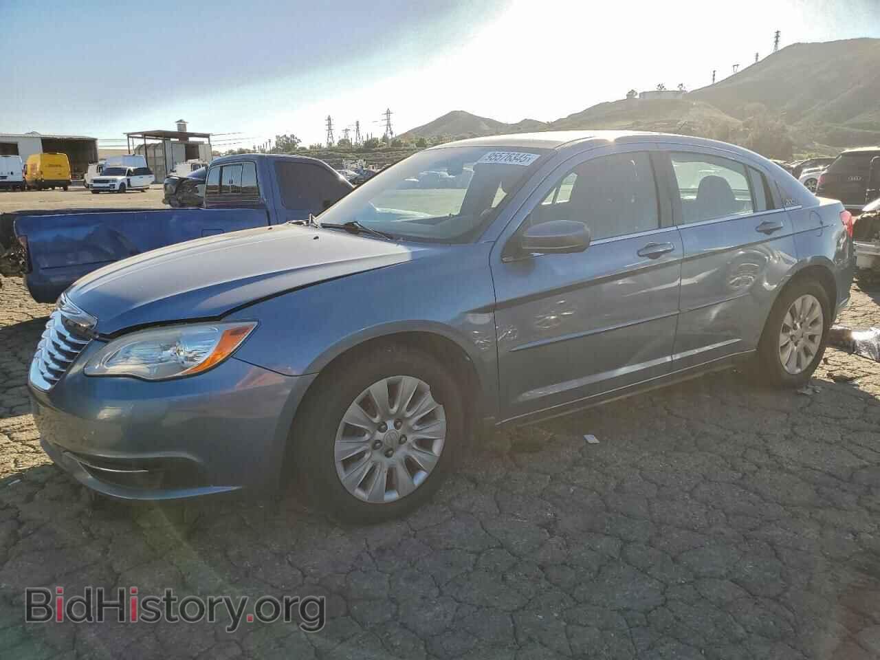 Photo 1C3BC4FB9BN566510 - CHRYSLER 200 2011