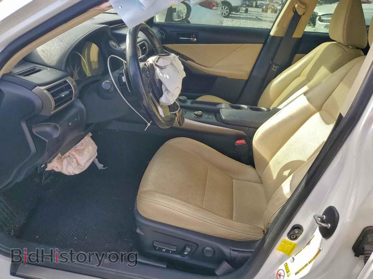 2016 LEXUS IS - VIN: JTHBA1D2XG5024955 - Photo 7