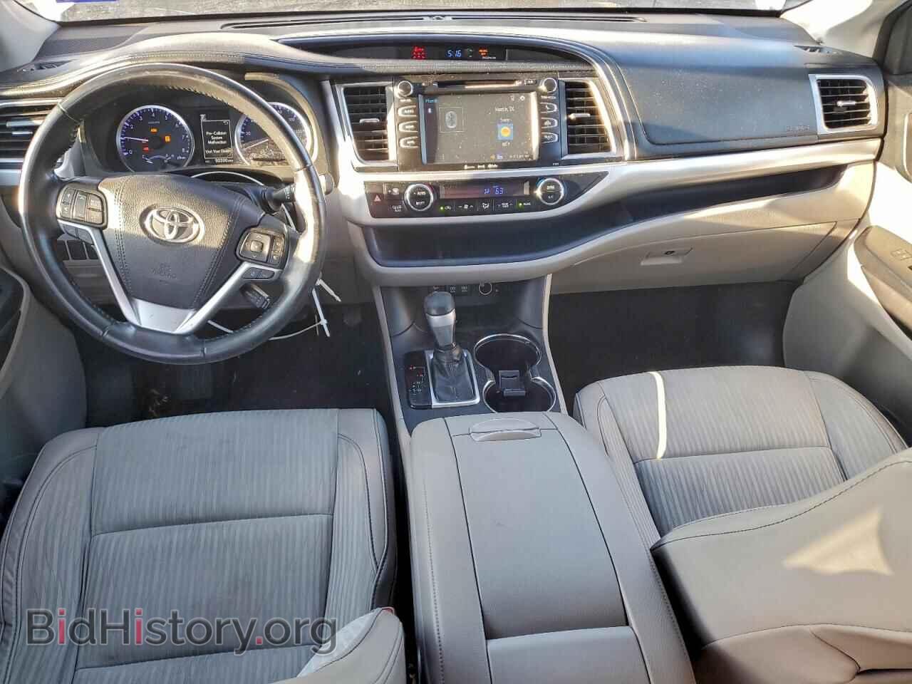 2018 TOYOTA HIGHLANDER - VIN: 5TDZZRFH3JS281885 - Фото 8