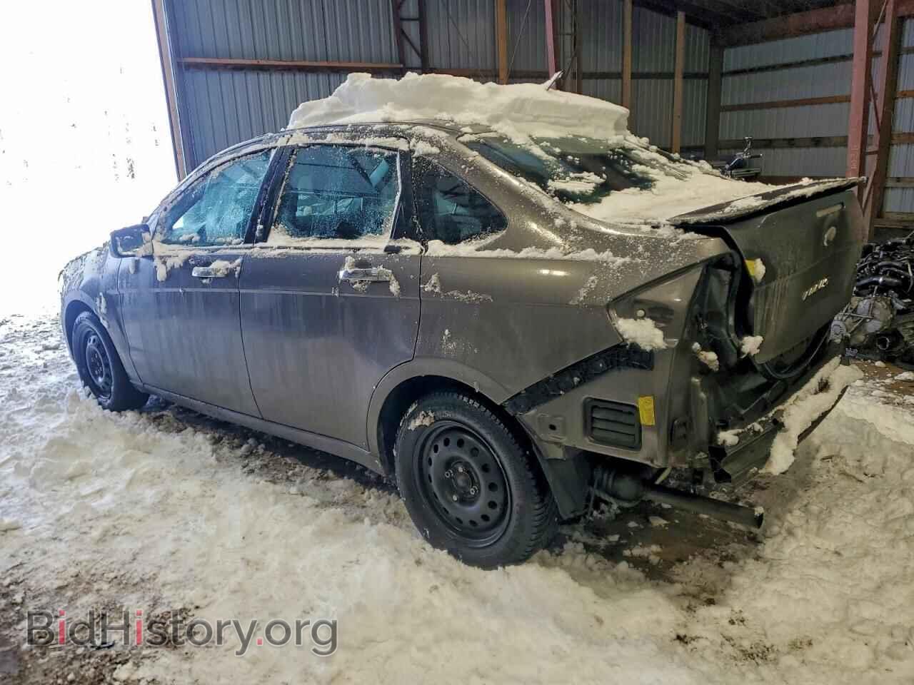 2011 FORD FOCUS - VIN: 1FAHP3FN1BW154595 - Фото 2