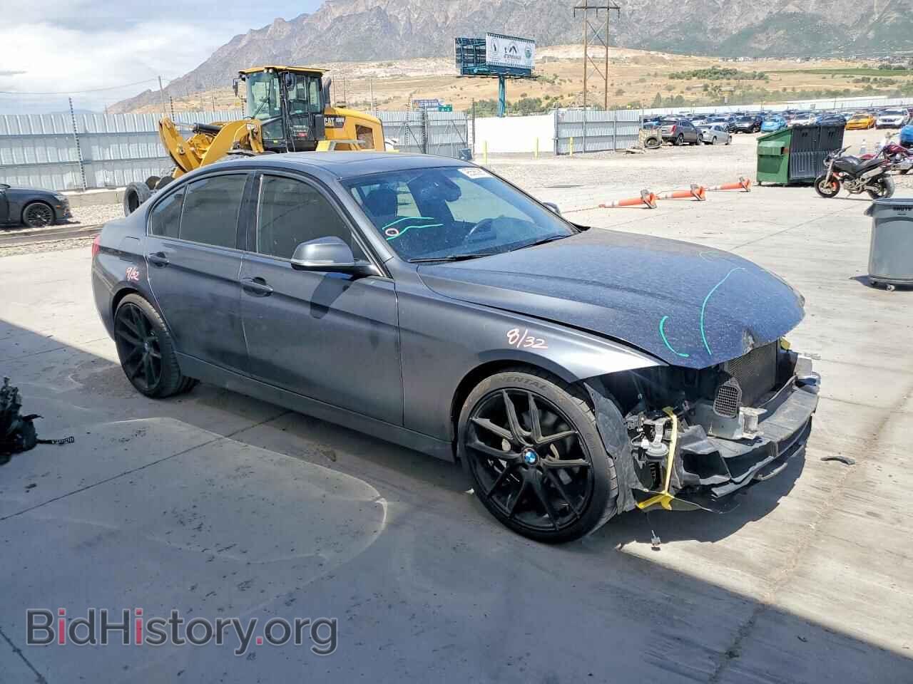 2016 BMW 3 SERIES - VIN: WBA8E9G53GNU28116 - Фото 4