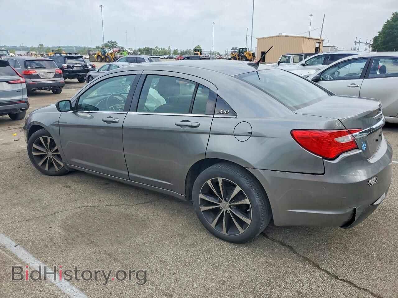 2013 CHRYSLER 200 - VIN: 1C3CCBBG9DN684781 - Photo 2