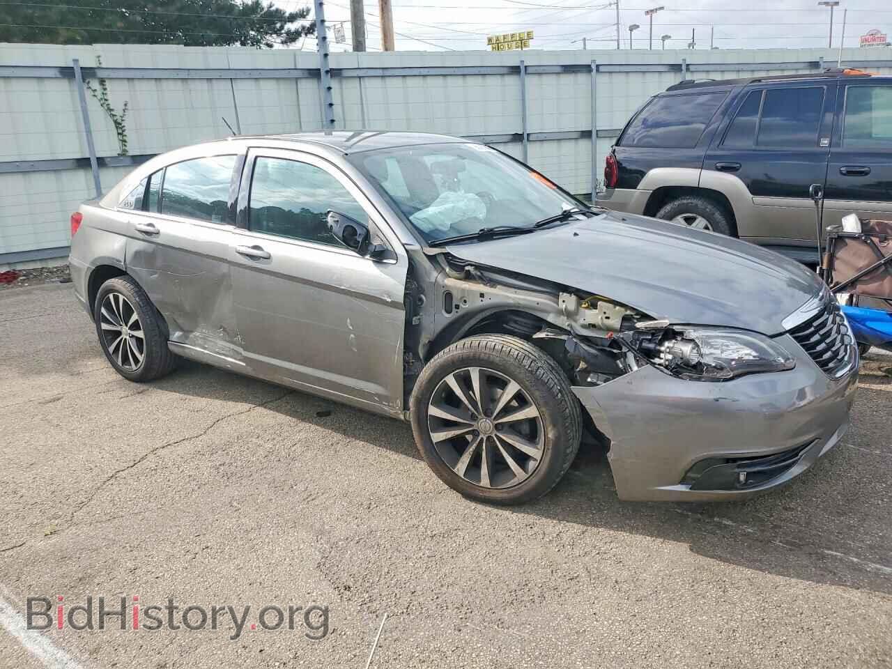 2013 CHRYSLER 200 - VIN: 1C3CCBBG9DN684781 - Photo 4