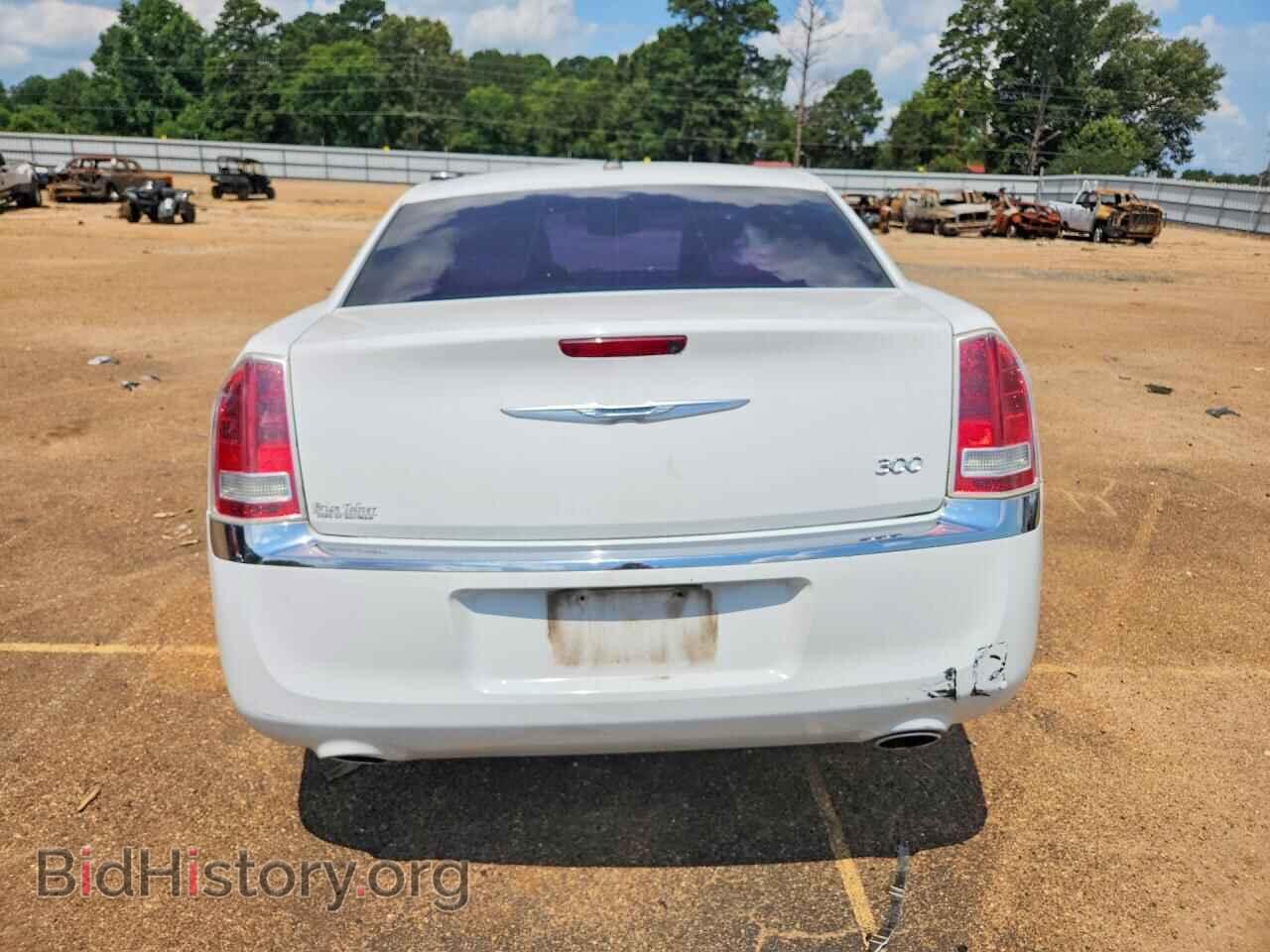 2014 CHRYSLER 300 - VIN: 2C3CCAAG0EH200700 - Photo 6