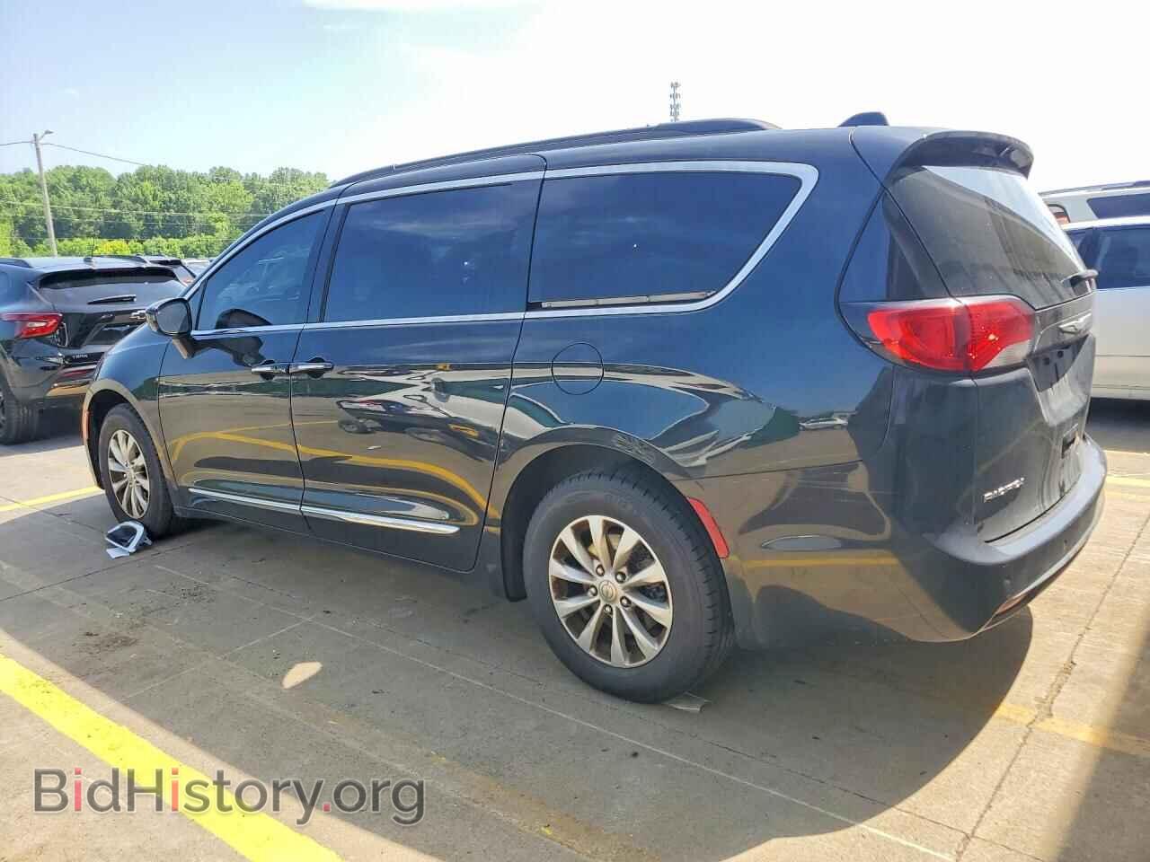 2017 CHRYSLER PACIFICA - VIN: 2C4RC1BG9HR534470 - Photo 2