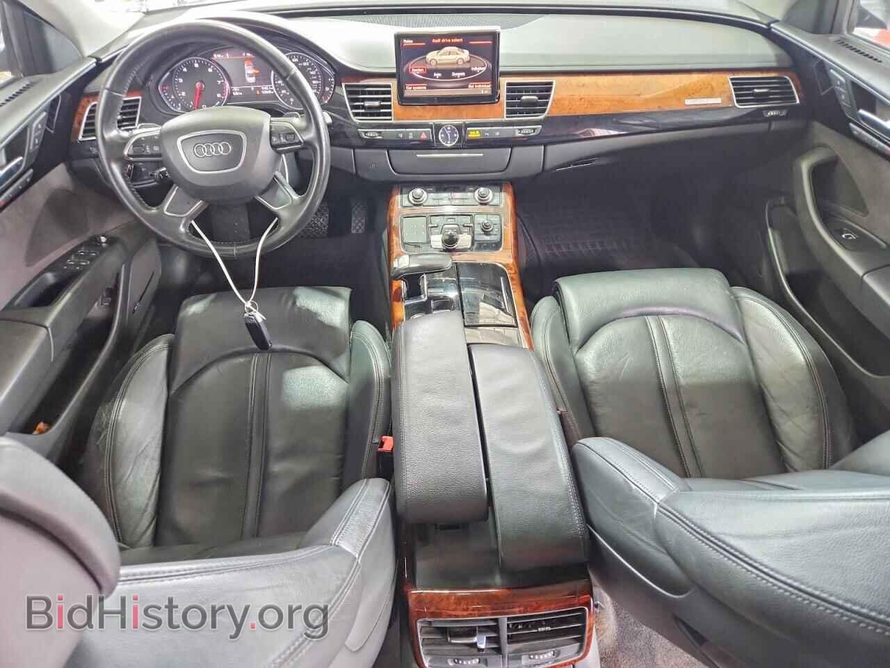 2011 AUDI A8 - VIN: WAURVAFDXBN005699 - Photo 8