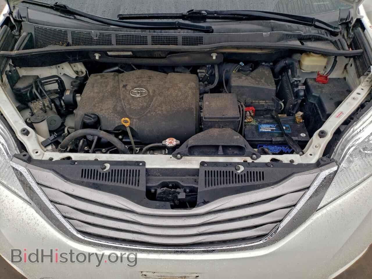 2017 TOYOTA All Models - VIN: 5TDYZ3DC2HS860084 - Фото 11
