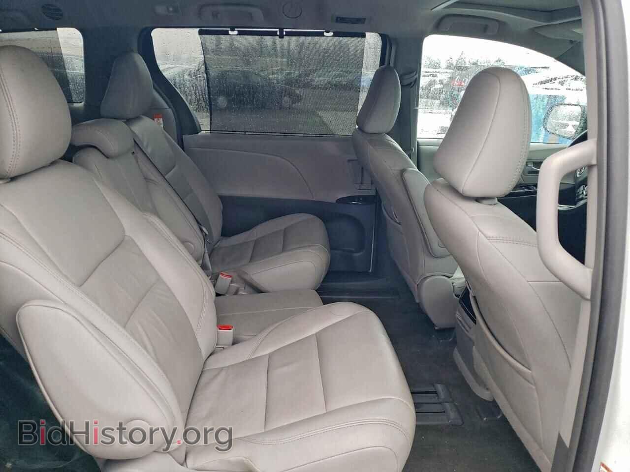 2017 TOYOTA All Models - VIN: 5TDYZ3DC2HS860084 - Фото 10