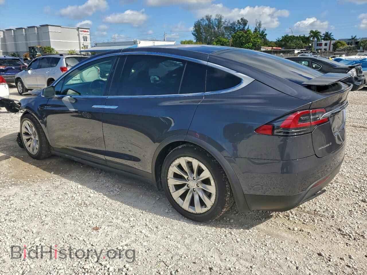 2017 TESLA MODEL X - VIN: 5YJXCBE23HF030912 - Photo 2