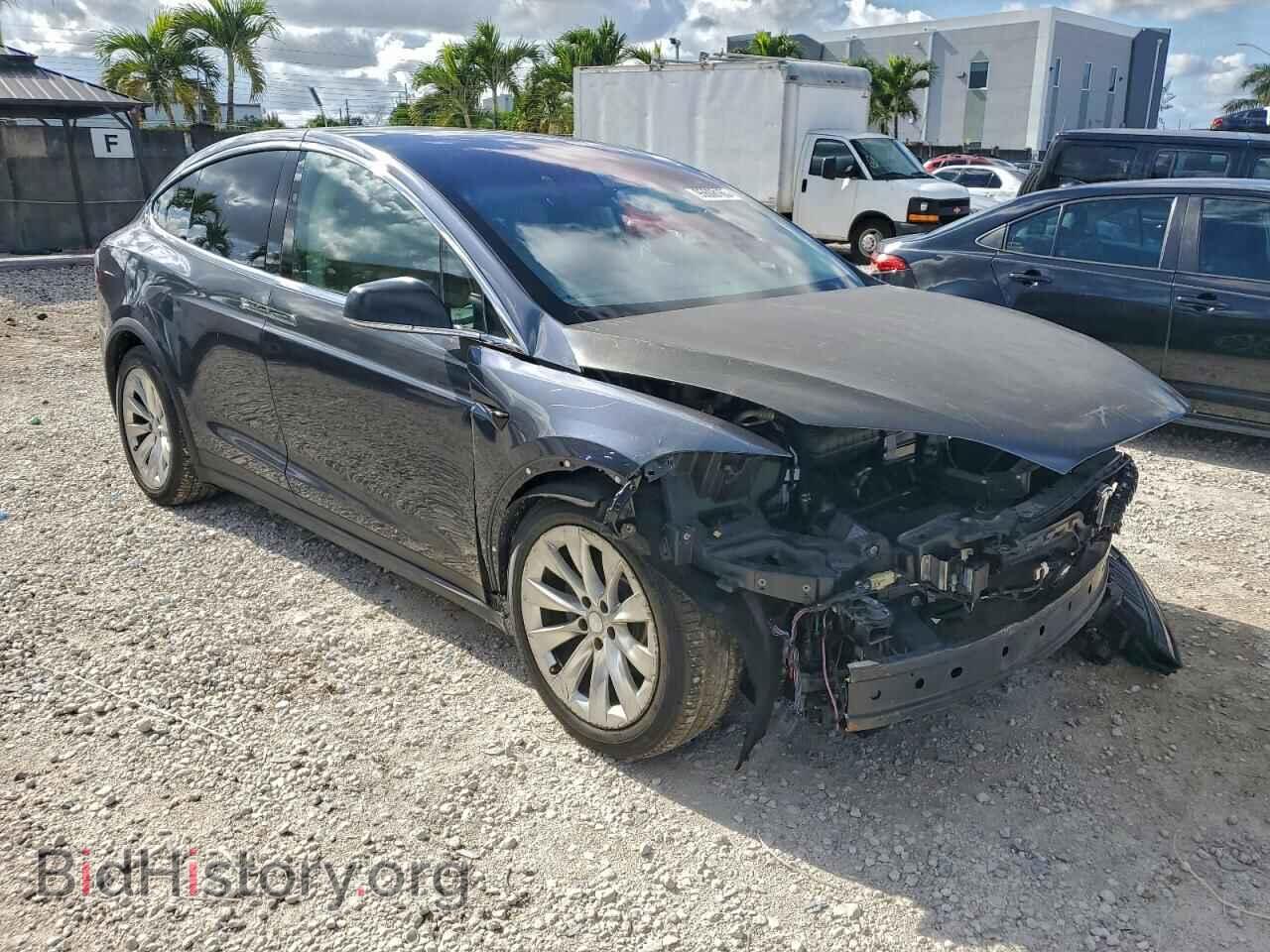 2017 TESLA MODEL X - VIN: 5YJXCBE23HF030912 - Photo 4