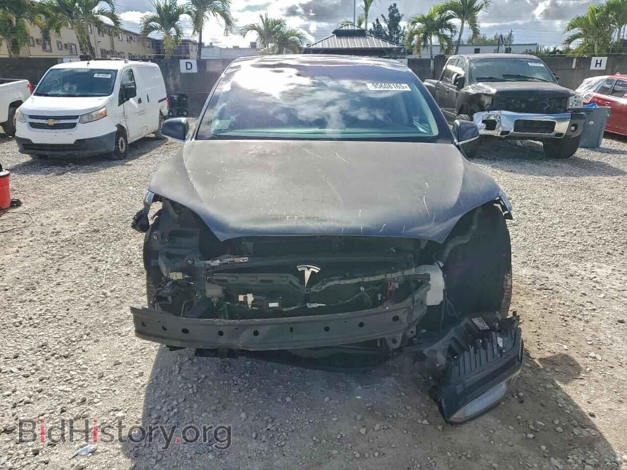2017 TESLA MODEL X - VIN: 5YJXCBE23HF030912 - Photo 5