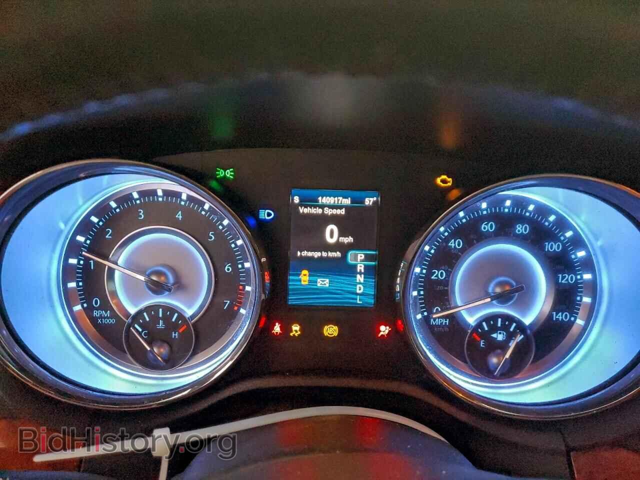 2014 CHRYSLER 300 - VIN: 2C3CCAAGXEH382714 - Фото 9