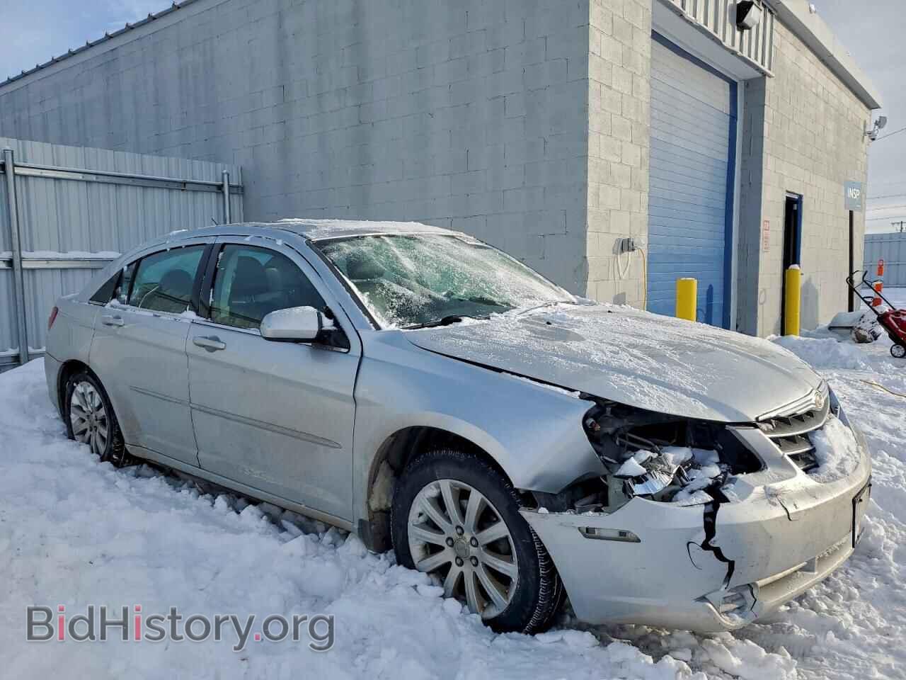 2010 CHRYSLER SEBRING - VIN: 1C3CC5FDXAN190698 - Photo 4