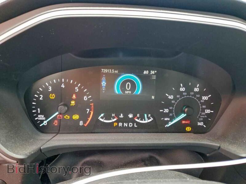 2020 Ford ESCAPE (VIN 1FMCU0F63LUA29319) — photo 9 of 13
