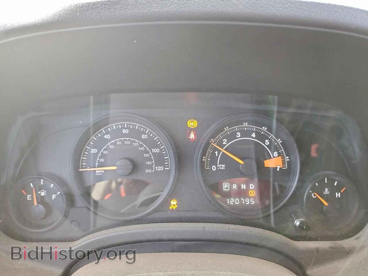 2015 JEEP COMPASS - VIN: 1C4NJDBB9FD324008 - Фото 9