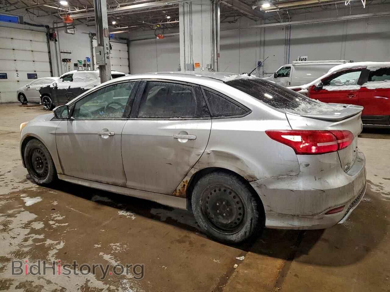 2015 FORD FOCUS - VIN: 1FADP3F23FL251194 - Photo 2