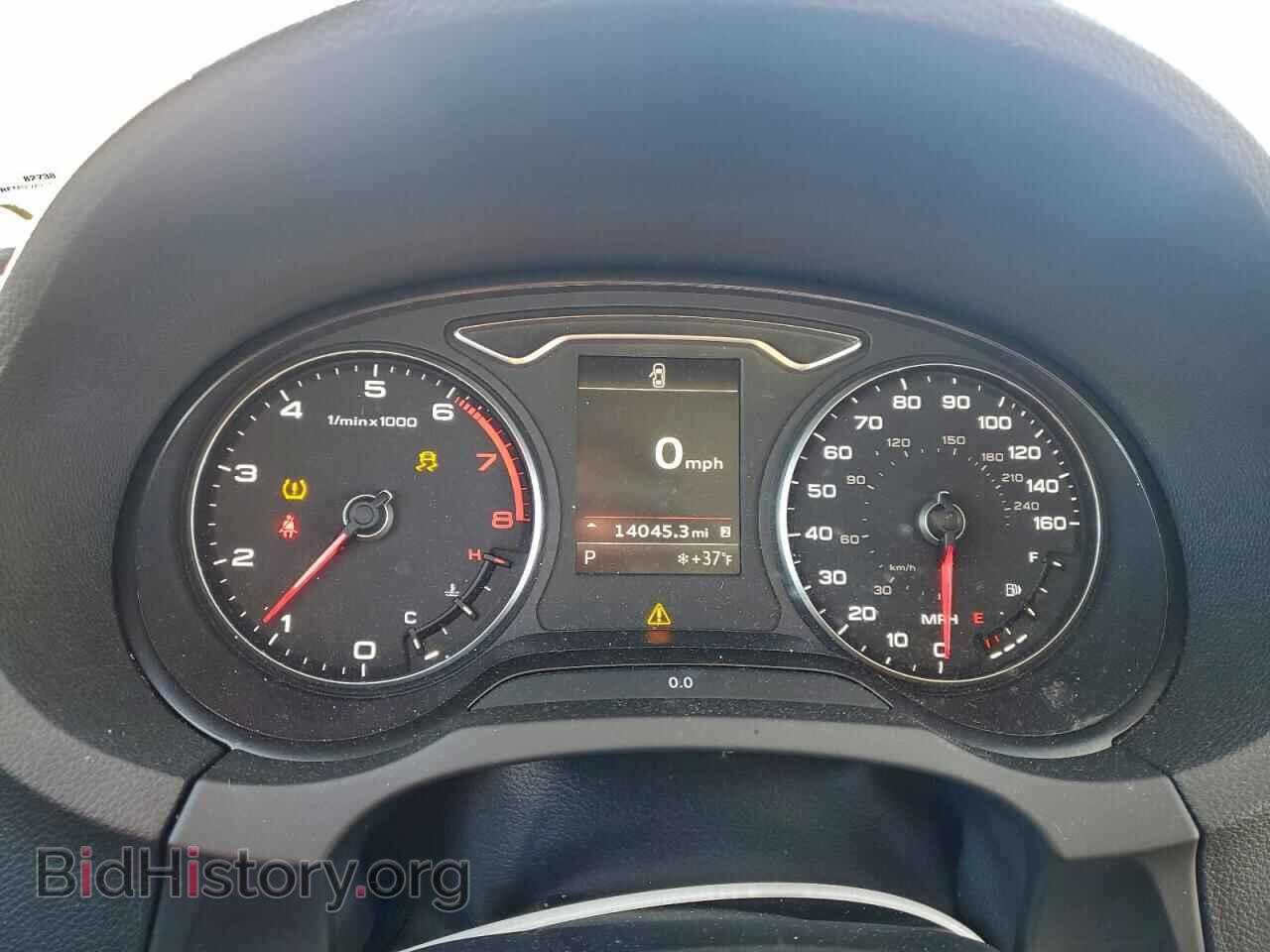 2015 AUDI A3 - VIN: WAUEFGFFXF1062661 - Фото 9