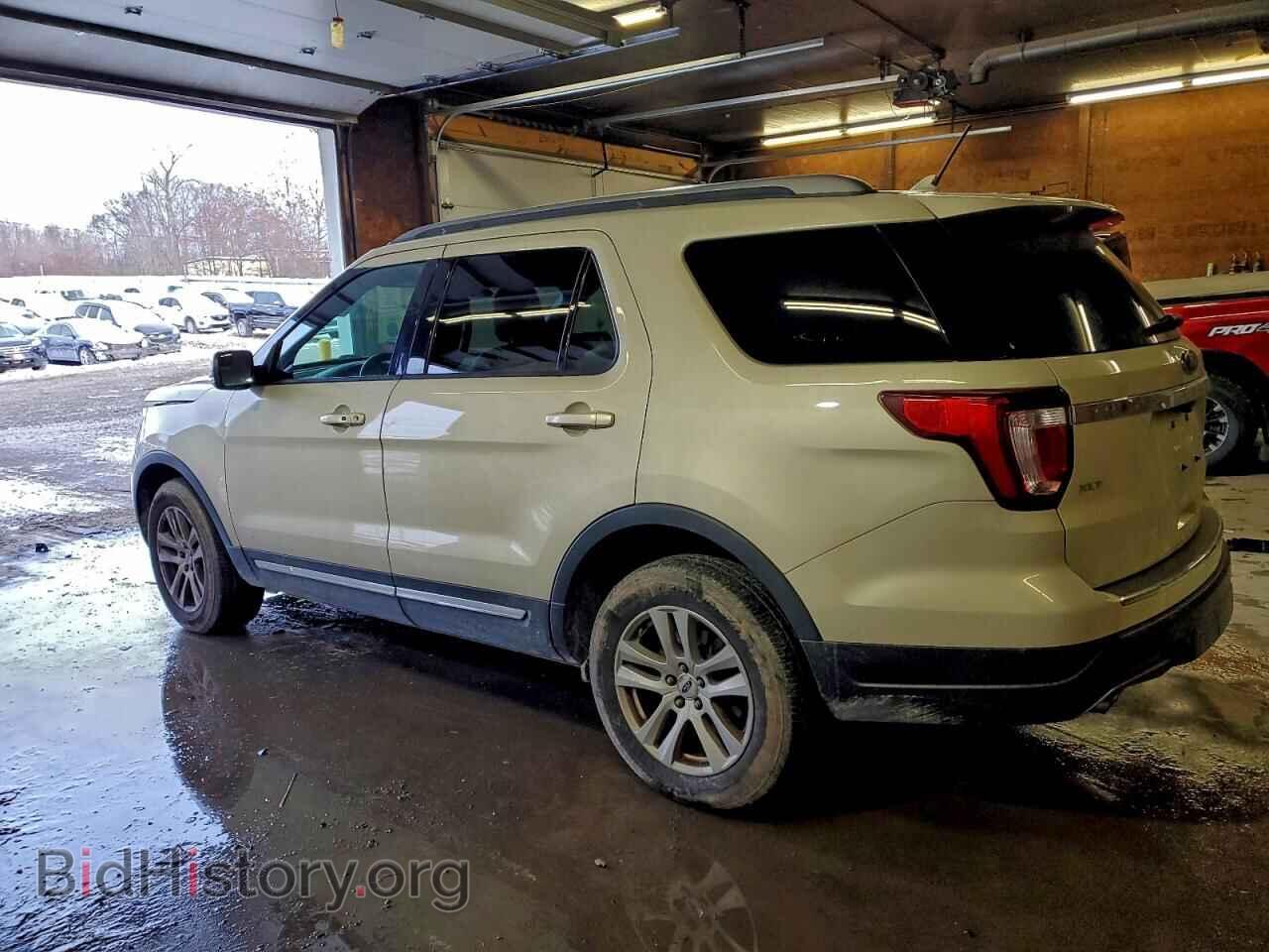 2018 FORD EXPLORER - VIN: 1FM5K8D80JGA17318 - Фото 2