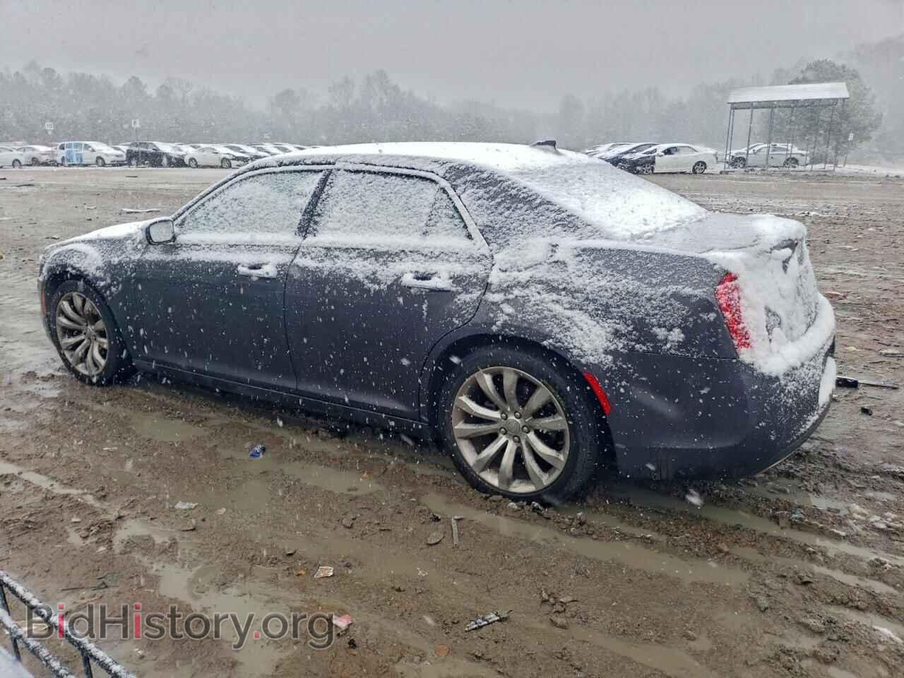 2018 CHRYSLER 300 - VIN: 2C3CCAEG6JH153984 - Фото 2