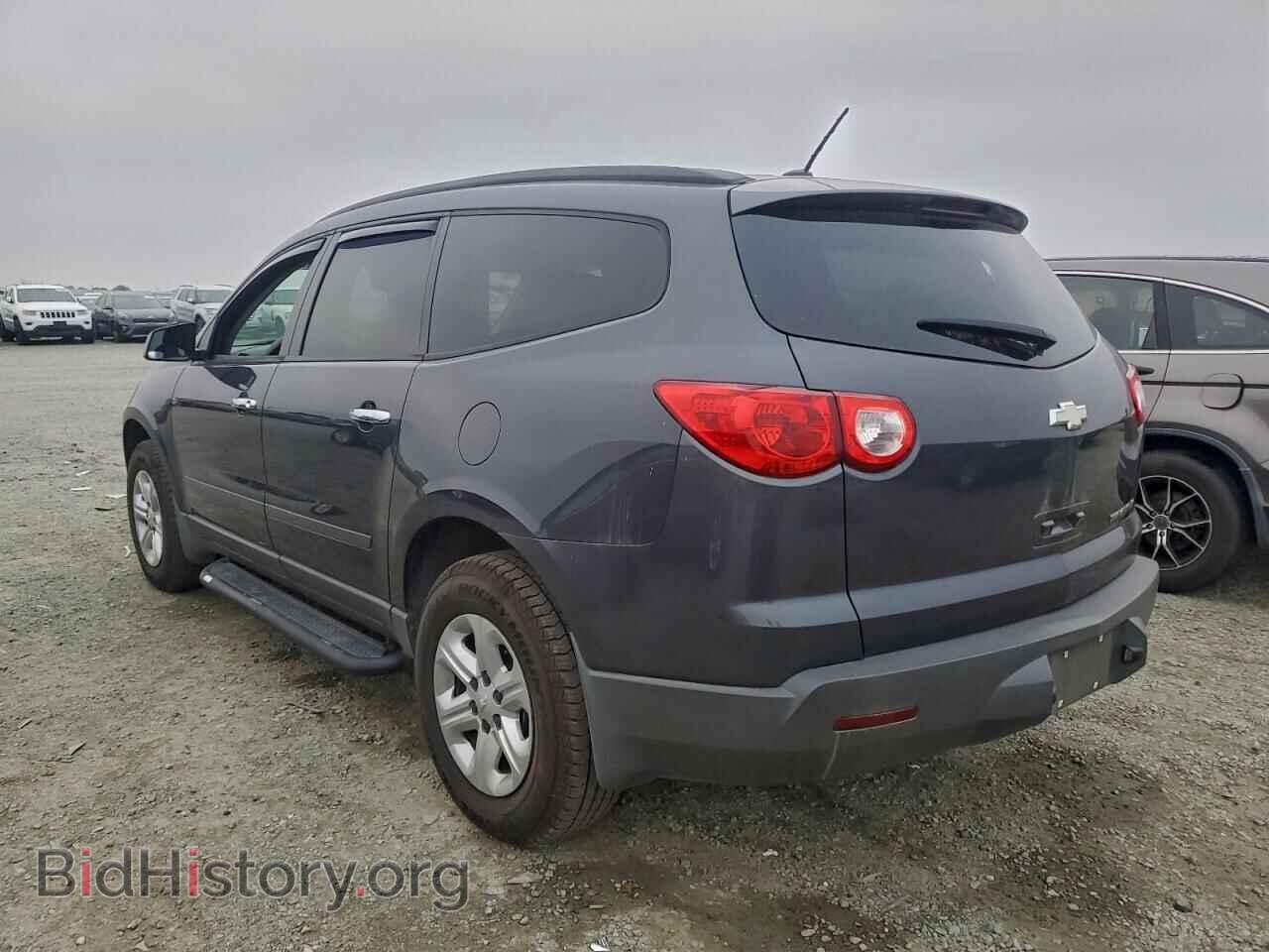 2012 CHEVROLET TRAVERSE - VIN: 1GNKRFED3CJ315717 - Photo 2