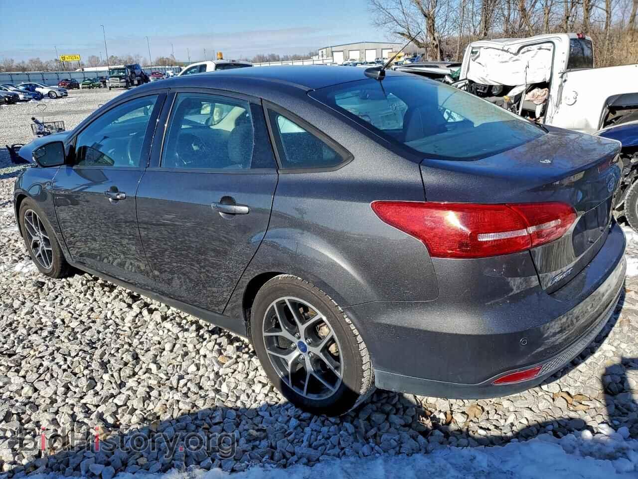 2017 FORD FOCUS - VIN: 1FADP3H23HL299505 - Фото 2