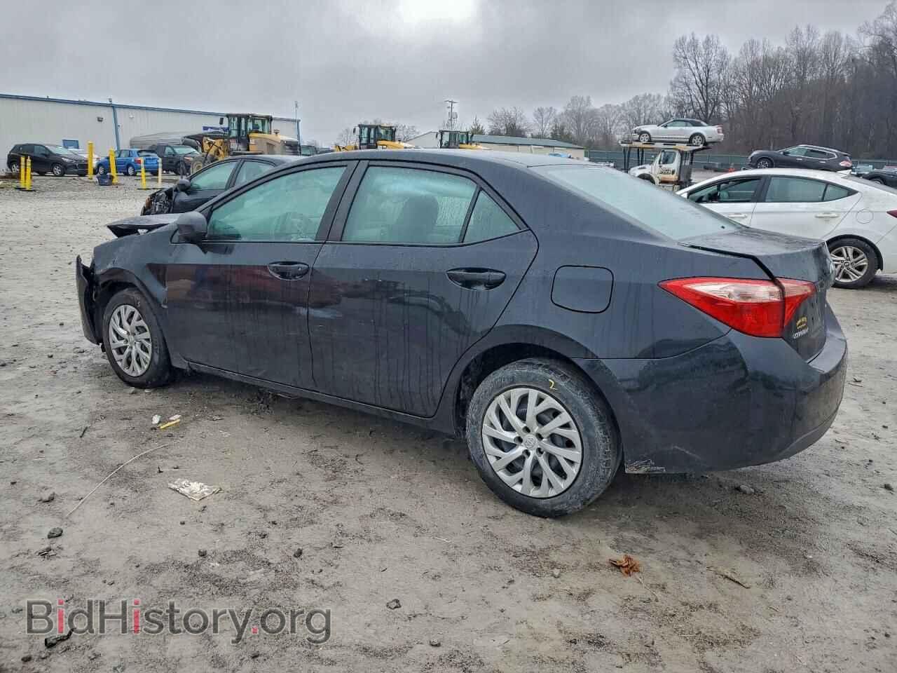 2018 TOYOTA COROLLA - VIN: 5YFBURHEXJP846760 - Фото 2