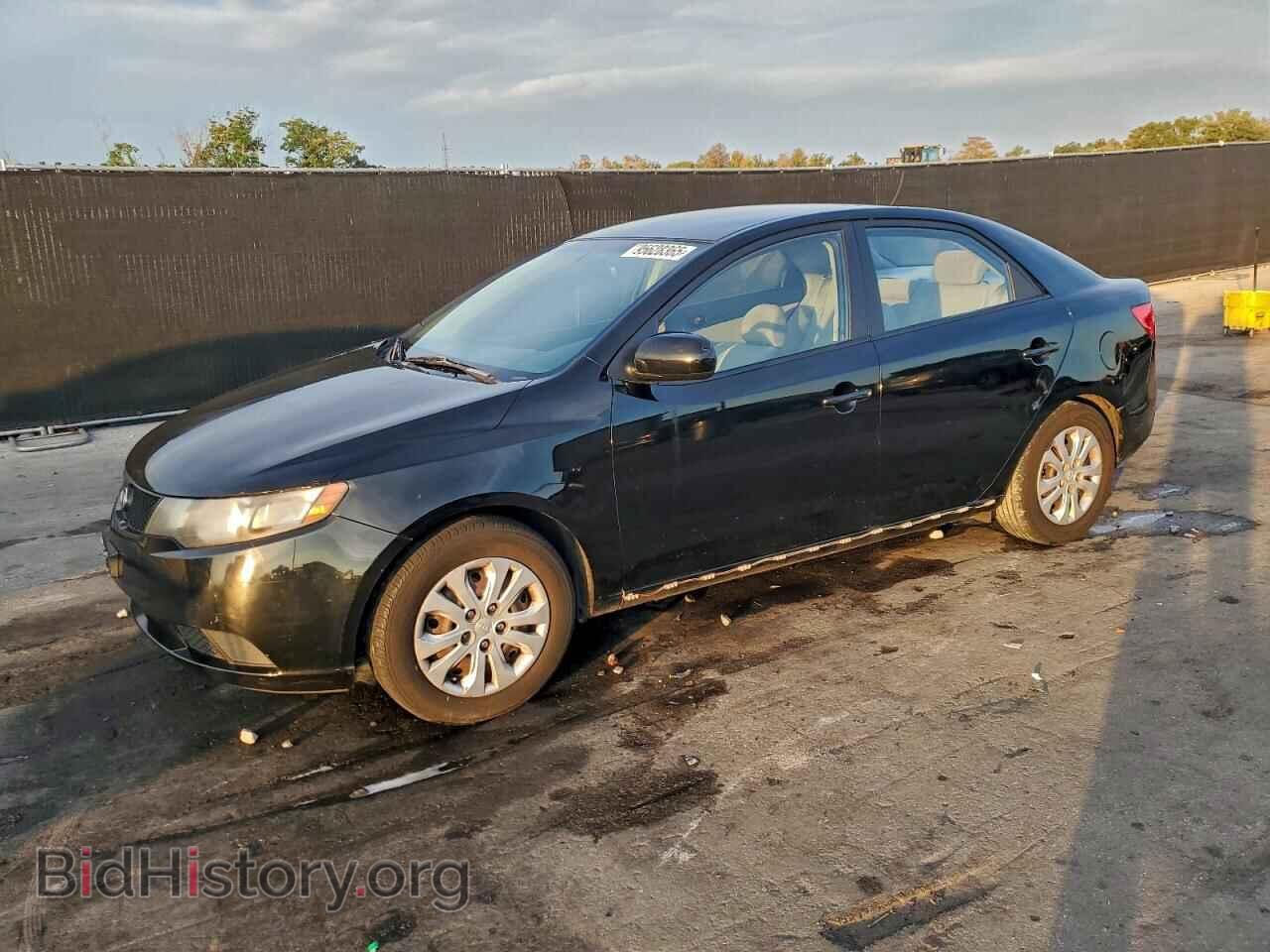 Photo KNAFT4A20A5820654 - KIA FORTE 2010