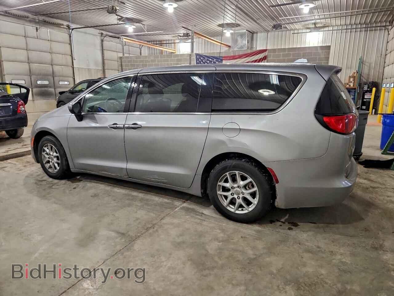 2017 CHRYSLER PACIFICA - VIN: 2C4RC1DG1HR695165 - Фото 2