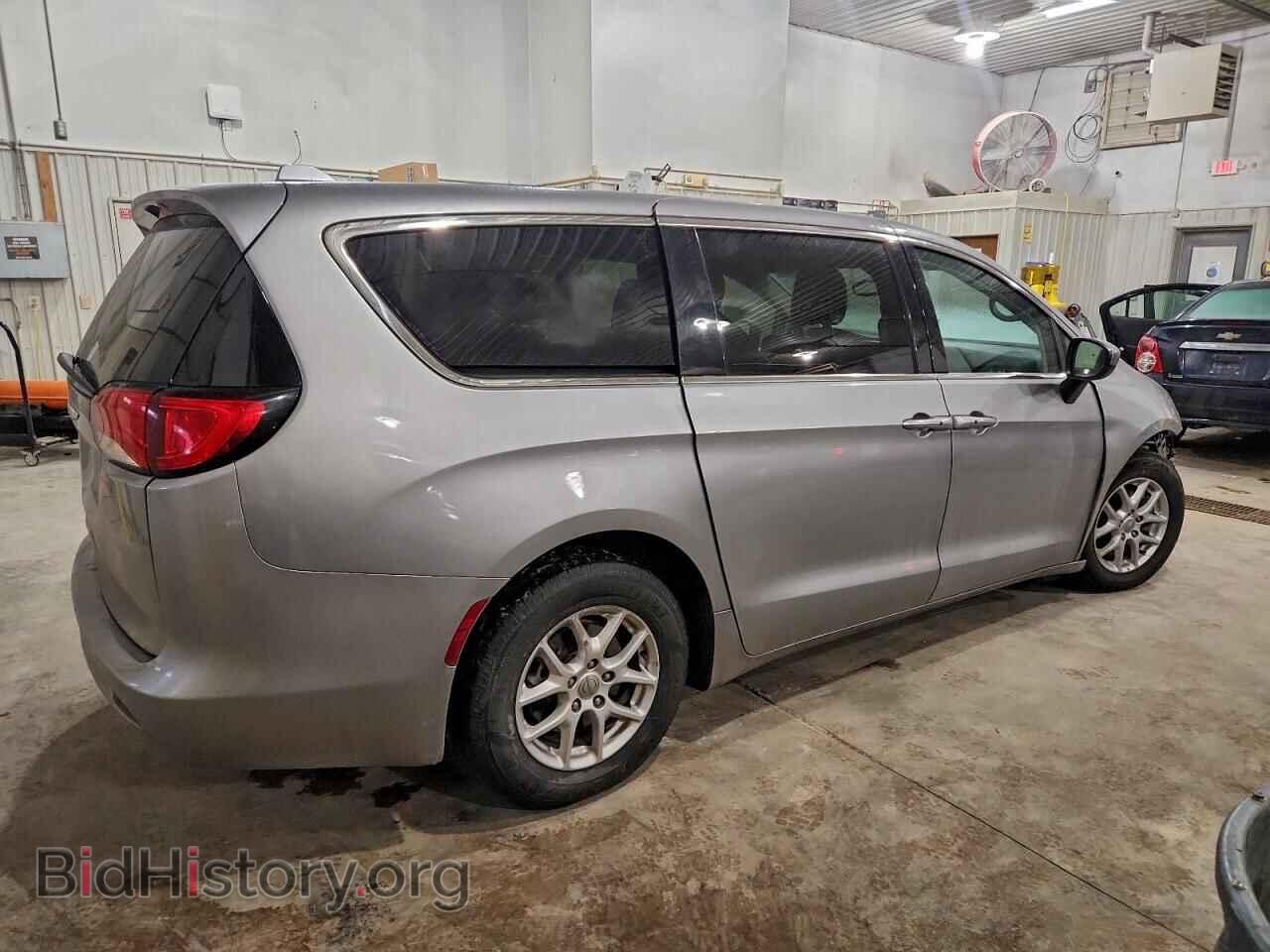 2017 CHRYSLER PACIFICA - VIN: 2C4RC1DG1HR695165 - Фото 3