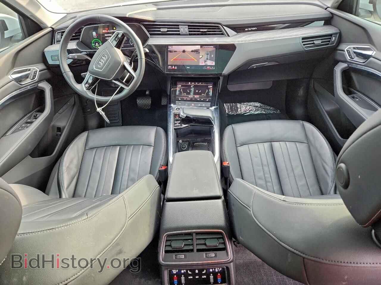 2022 AUDI E-TRON - VIN: WA11AAGE0NB044353 - Фото 8