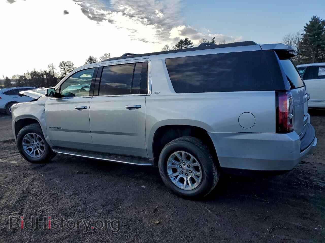 2019 GMC YUKON - VIN: 1GKS2GKC8KR369727 - Фото 2