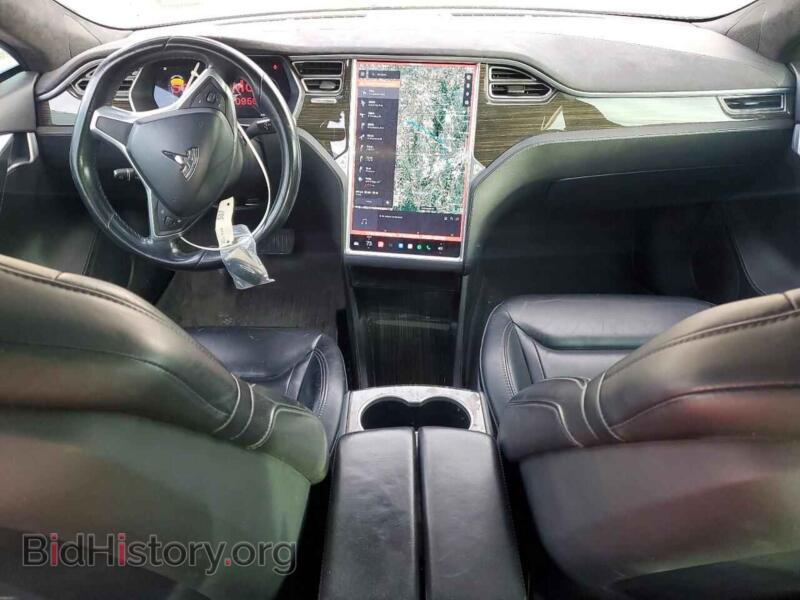 2015 Tesla MODEL S (VIN 5YJSA1S20FF095079) — photo 8 of 12