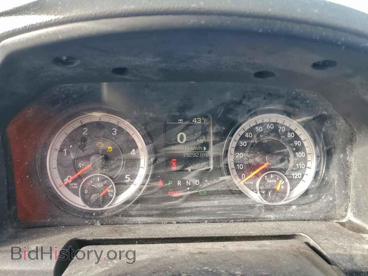 2018 RAM All Models - VIN: 3C7WRTCL0JG401913 - Photo 9