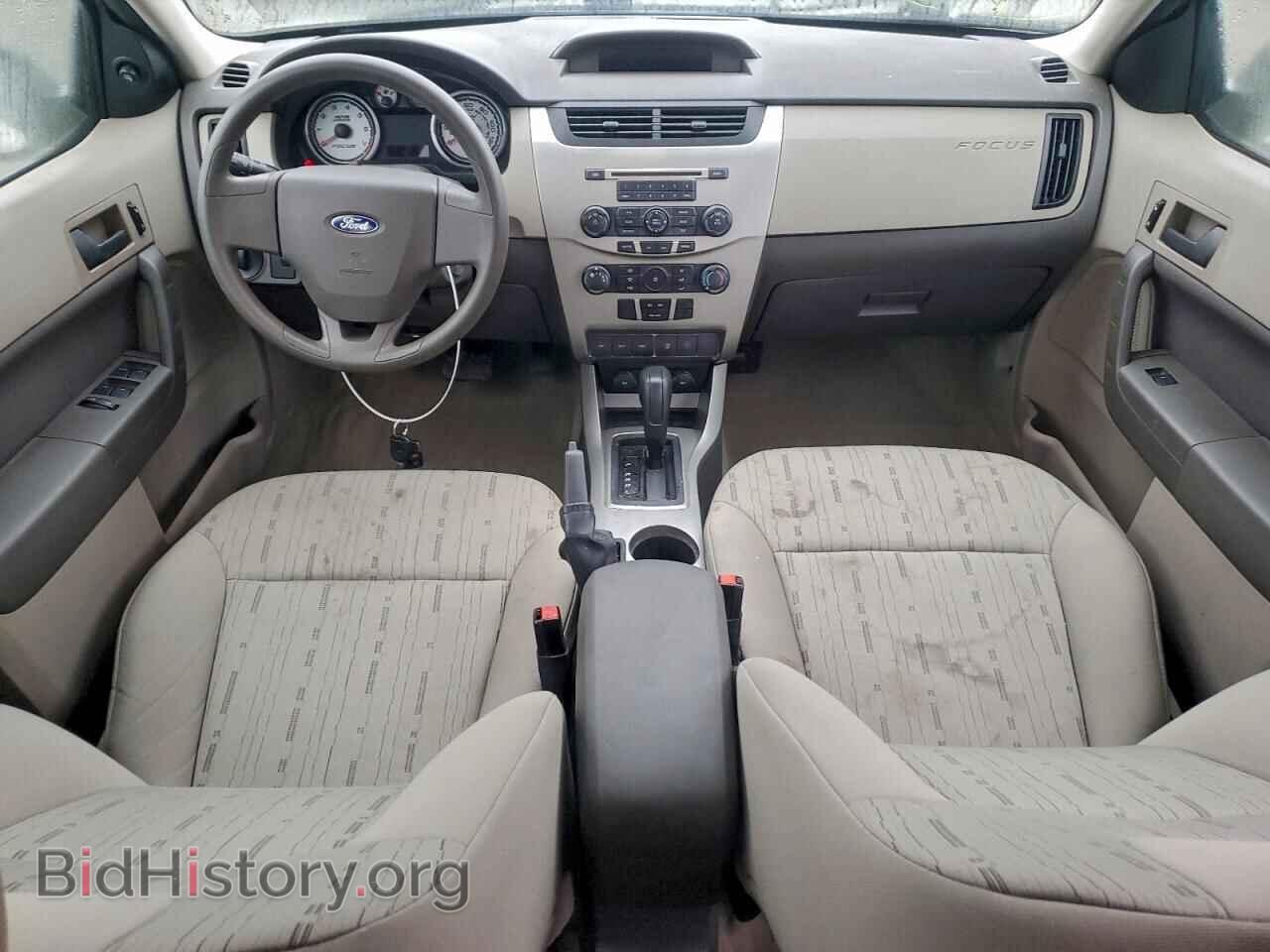 2008 FORD FOCUS - VIN: 1FAHP35N38W241585 - Фото 8