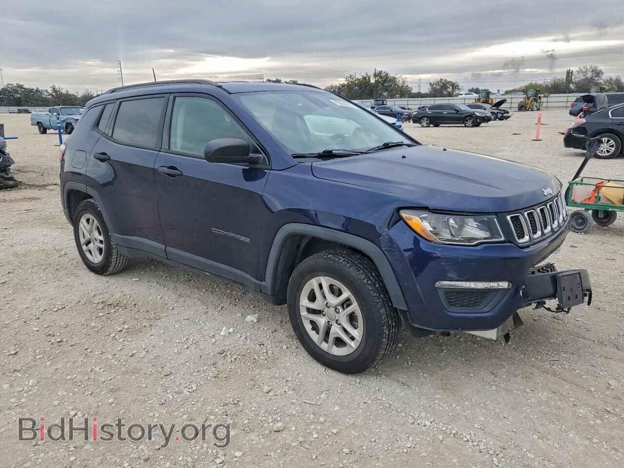 2018 JEEP COMPASS - VIN: 3C4NJCAB2JT106989 - Фото 4